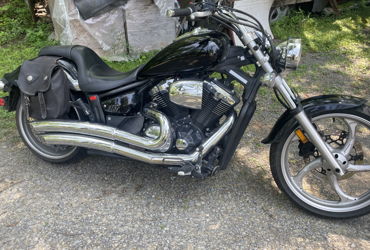 2012 YAMAHA V STAR 1300 motorcycle for rent near McAlisterville, PA