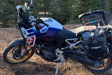 2024 BMW F 900 GS motorcycle for rent near Redmond, OR