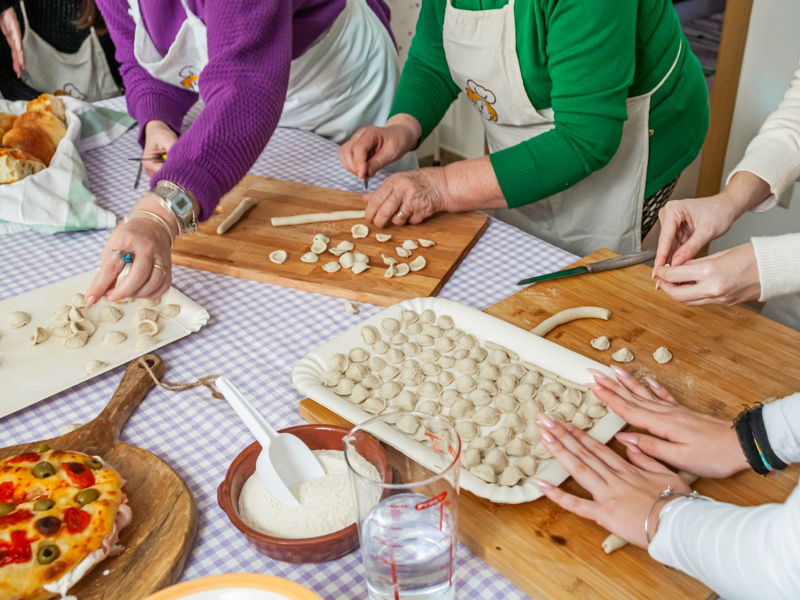 Cursos de cocina Lecce: Curso de cocina de focaccia y orecchiette.