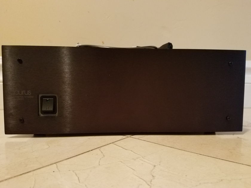 Acurus 200X3 Solid State Three Channel Amplifier