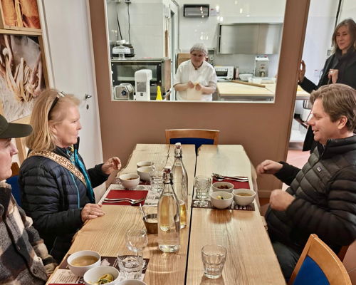 Kulinarische Erlebnisse Bologna: Bologna Frische Pasta: Live-Demo & Verkostung