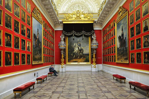 Экскурсия в Зимний дворец и музей Эрмитаж