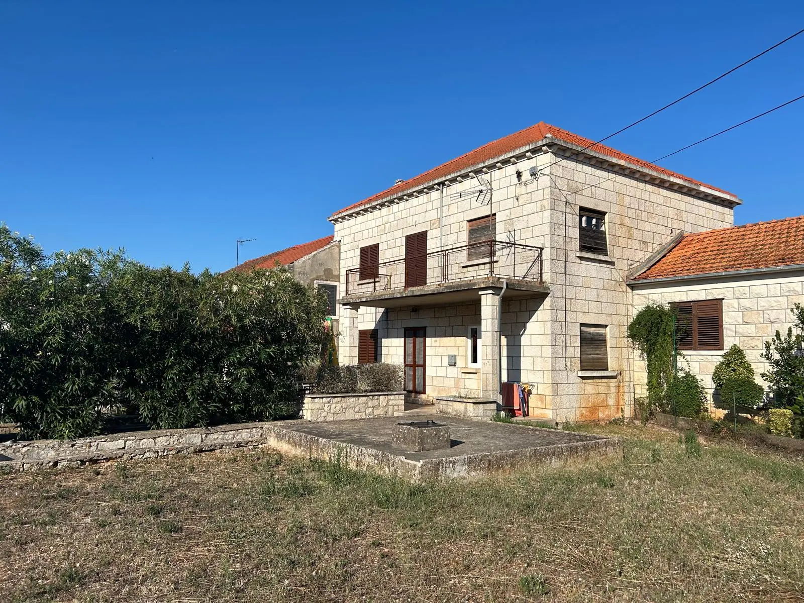 Loje's — Island of Korcula | Principality of Zarijak