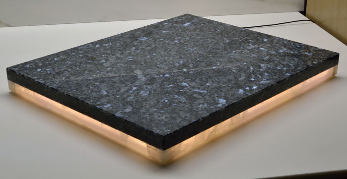 Turntable Granite Isolation Platform Onyx Led light