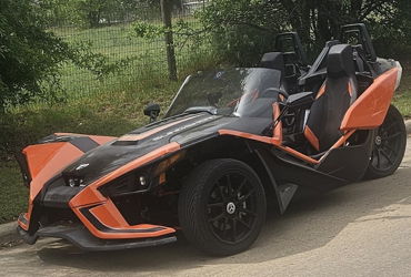 2018 POLARIS SLINGSHOT SLR motorcycle for rent near Providence Village, TX