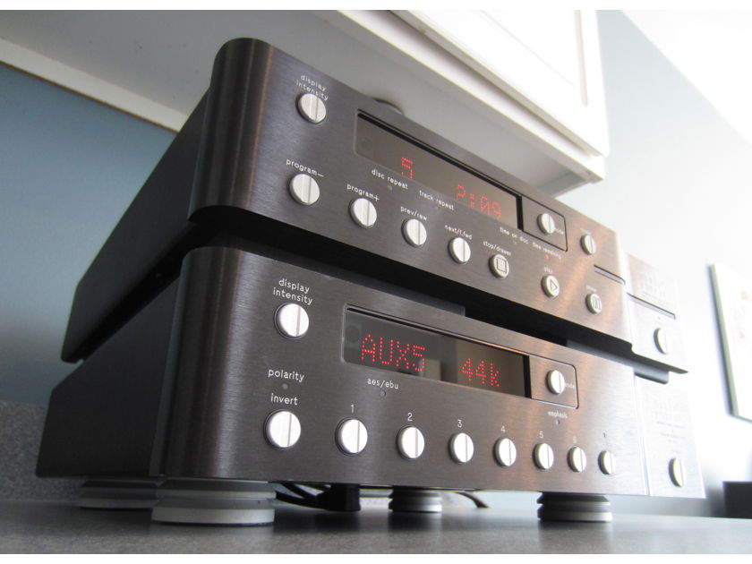 Mark Levinson No. 37 and No. 36S  CD transport and DAC set