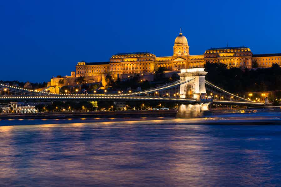Budapest: Sightseeing-Bootsfahrt mit Begrüßungsgetränk - photo 3