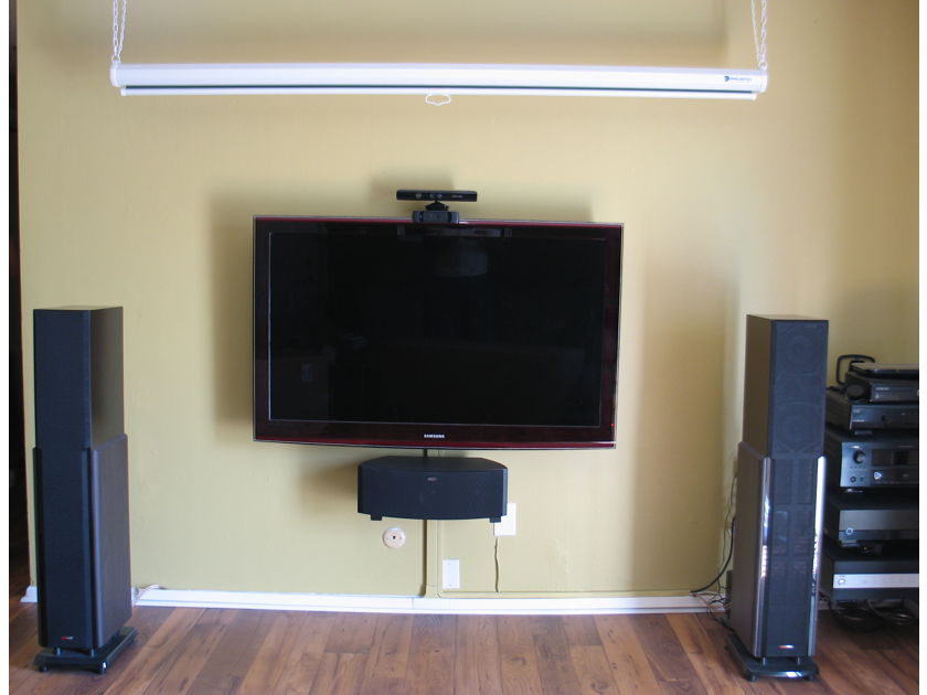 Polk LSI 15 Black floor standing full range Speaker pair with warranty