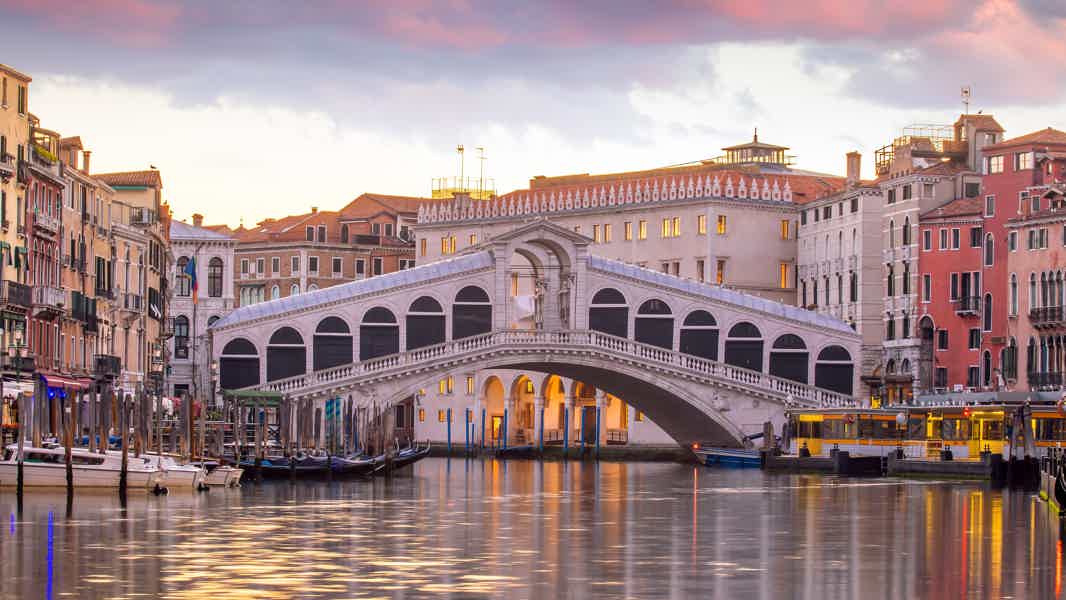 2-hour Small group Romantic Sunset Venetian Boat Tour - photo 5