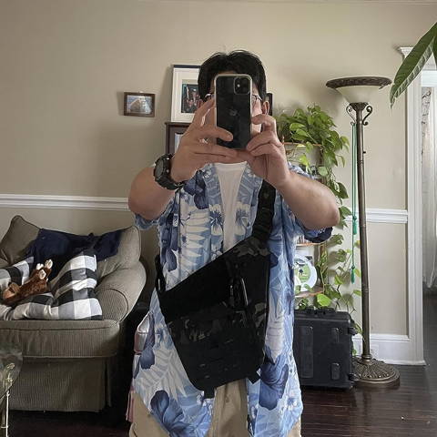 vertical shoulder holster, gun shoulder holster, tactical shoulder holster