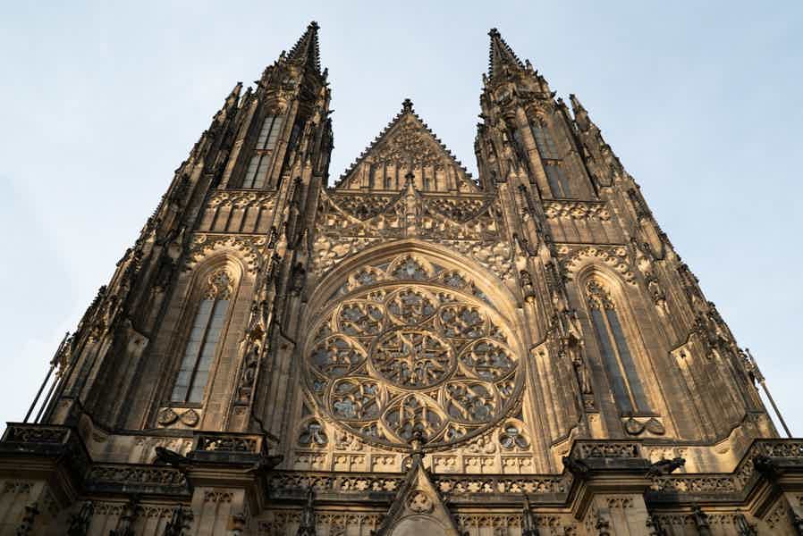 Prague: Castle Tour with Local Guide and Entry Ticket - photo 4