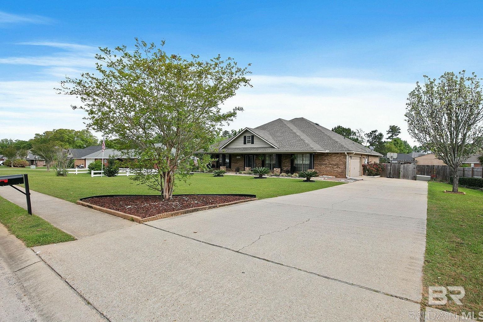 Slideshow image