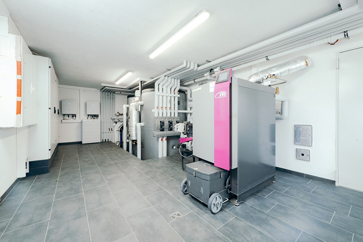 Foto Kundenreferenz Austragshaus Hackschnitzelheizung