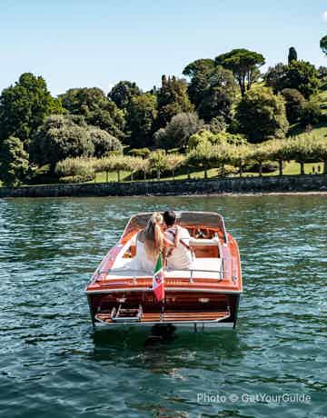 Enjoy a private tour with a friendly captain