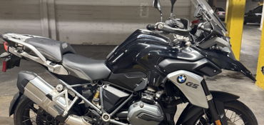 2016 BMW R 1200 GS motorcycle for rent near Los Angeles, CA