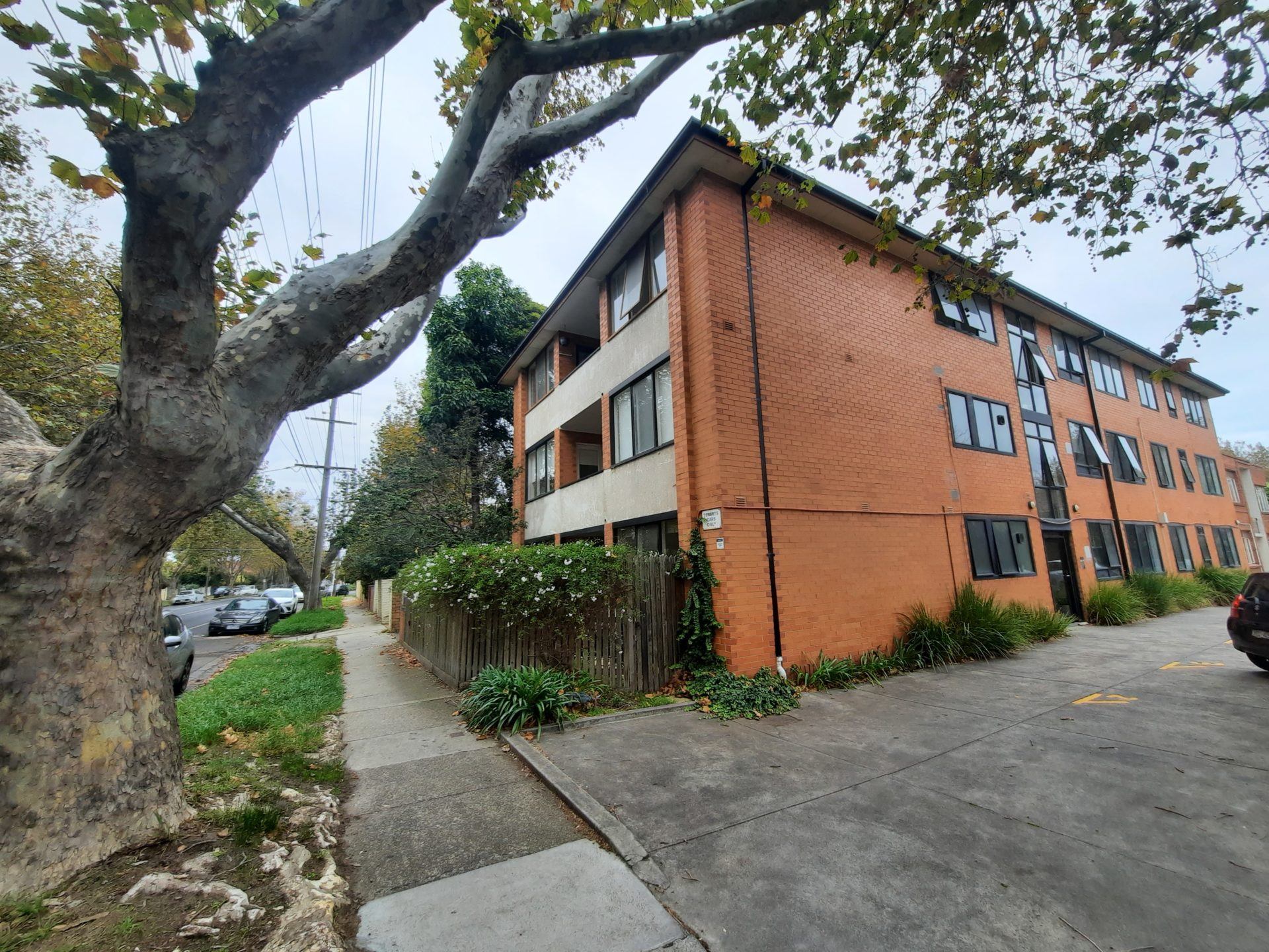 FOR LEASE: ST KILDA FRINGE- Elwood - Image 10