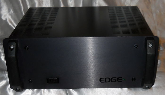 Edge Electronics AV-3 3 channel power amplifier