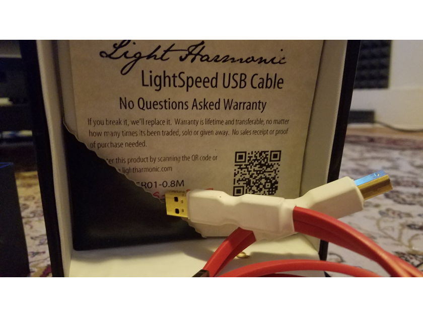 LICHT HARMONIC Lightspeed 10GB USB Cable LICHT HARMONIC Lightspeed 10GB USB Cable 2.5 feet.