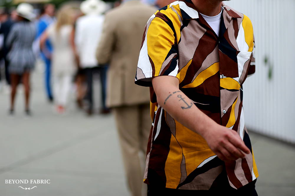 Men's streetstyle with pattern shirt
