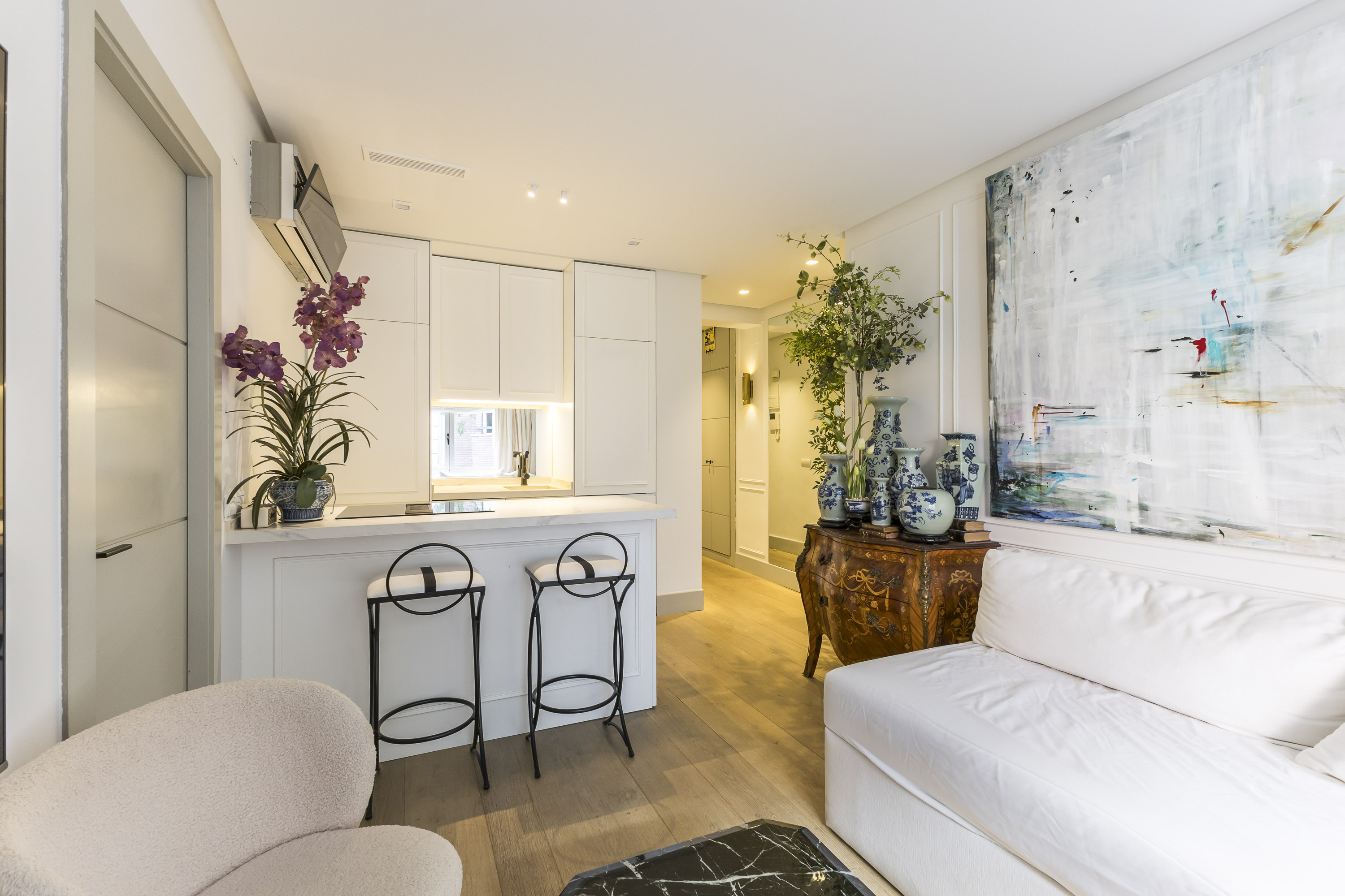 Charming, exclusive apartment in Lista–Salamanca - Image 4