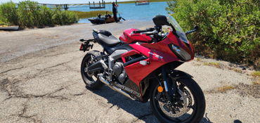 2025 TRIUMPH DAYTONA 660 motorcycle for rent near Bristol, CT