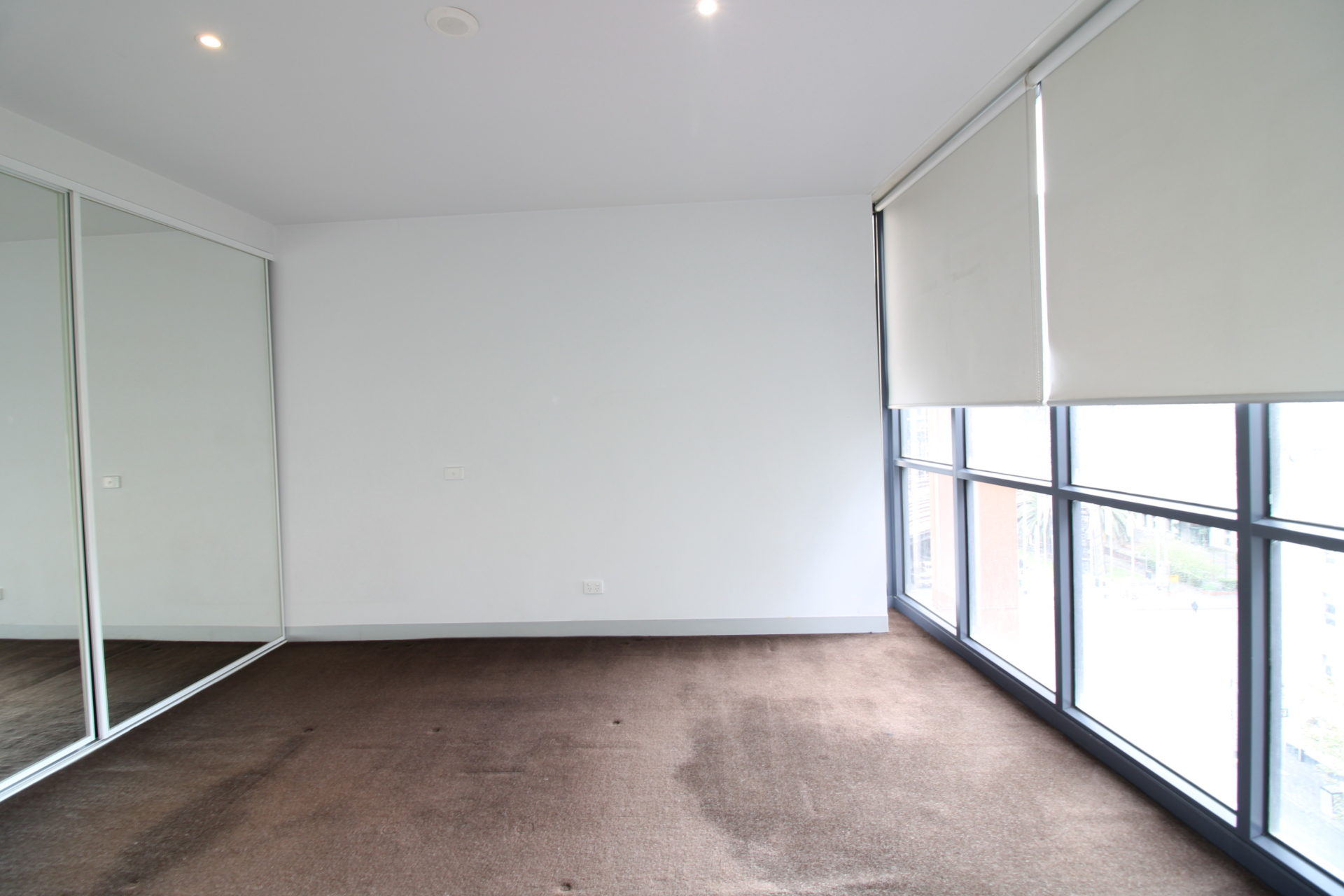 Delightful 1-Bedroom inc. Study on Melbourne’s Northbank! - Image 7