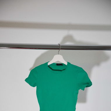 grünes Baby Tee