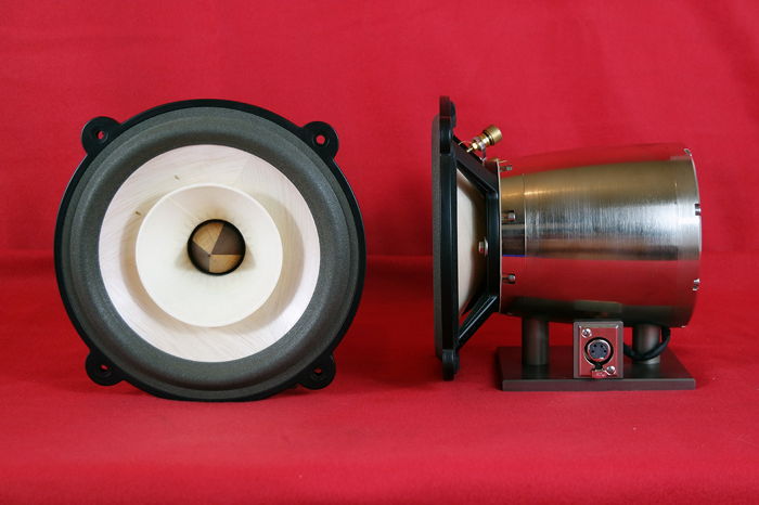 Voxativ AC-Xp Fieldcoil Driver with wooden cone
