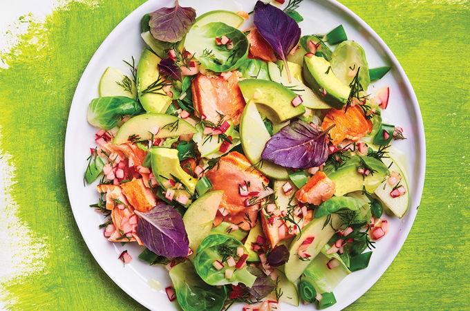 Salade de saumon rôti aux légumes croquants