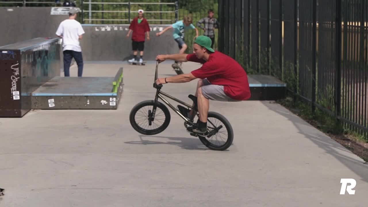 Bmx freestyle deals flatland