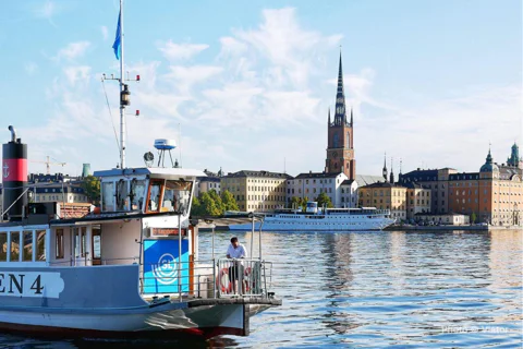 Stockholm Must See - Old Town, boat + Vasa Museum 3h small group