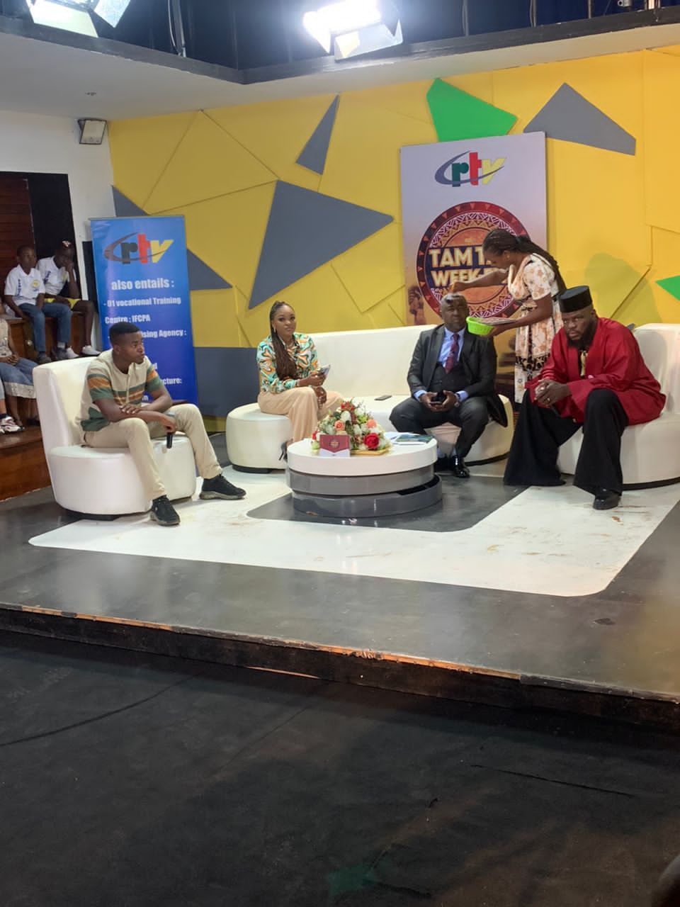 Célébrités LOUNGE 