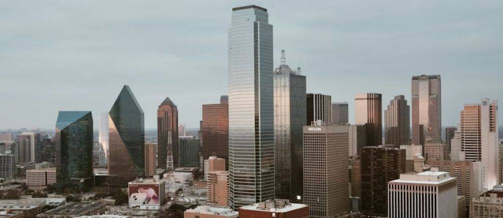 Dallas skyline