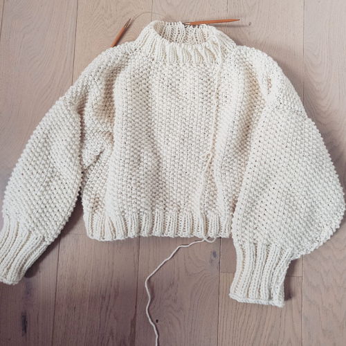 Knitting pattern: Simple, seedy sweater