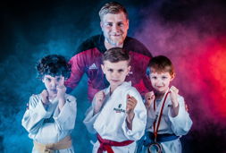 makara sports titelbild ap