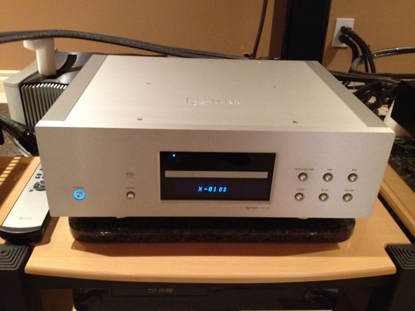 Wadia S7i CD Player  or Esoteric X-01 D2 SACD Player or Classe CDP-202