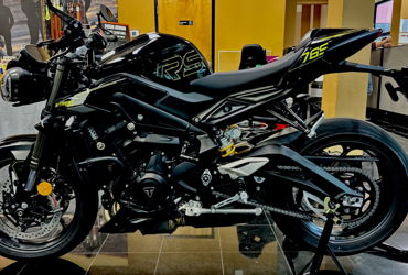 2025 TRIUMPH STREET TRIPLE 765 RS motorcycle for rent near Sunrise, FL