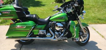 2015 HARLEY-DAVIDSON FLHTK ULTRA LIMITED (COLOR OPTION) motorcycle for rent near Reading, PA