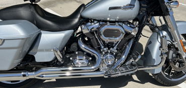 2023 HARLEY-DAVIDSON STREET GLIDE SPECIAL motorcycle for rent near McKinney, TX
