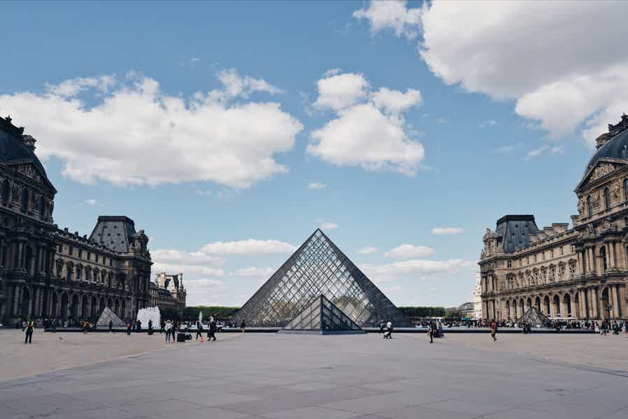 Reserved Access to Louvre & River Boat Cruise - photo 3