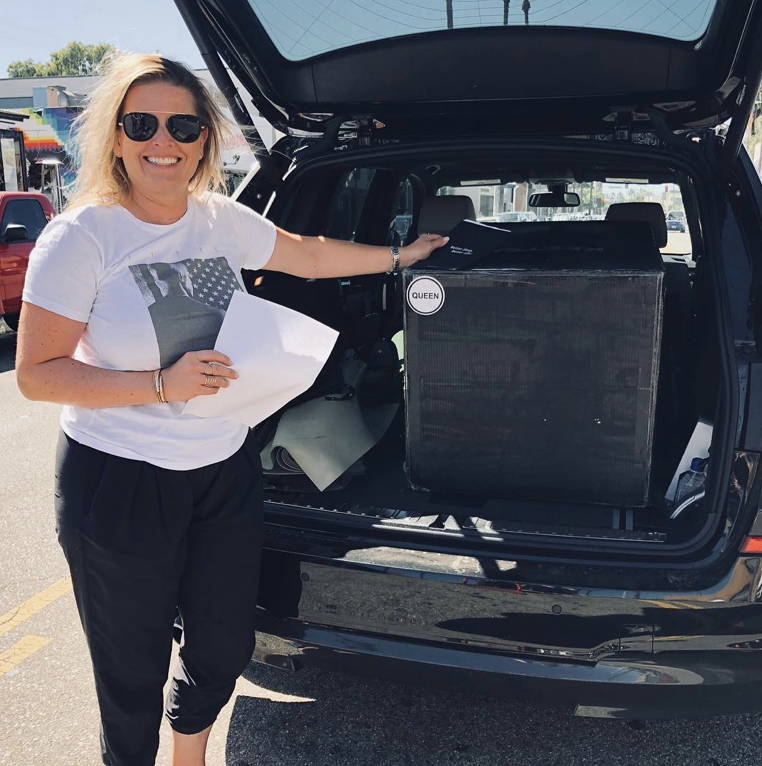 Women happy to buy Keetsa mattress.