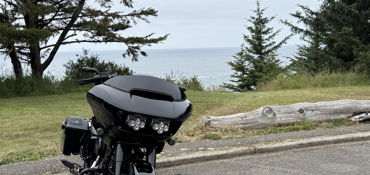 2021 HARLEY-DAVIDSON ROAD GLIDE ABS motorcycle for rent near Hanford, CA