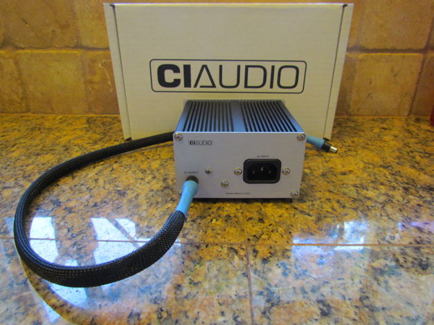 CIAUDIO VDC-SB High Current Squeezebox Power Supply