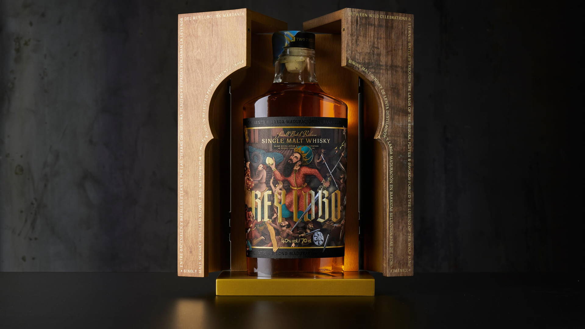 Featured image for Rey Lobo Whisky Has A Label Rich In The Details
