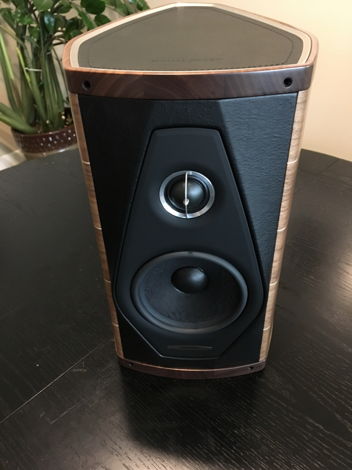 Sonus Faber Olympica I Monitors Rich Walnut and Leather...