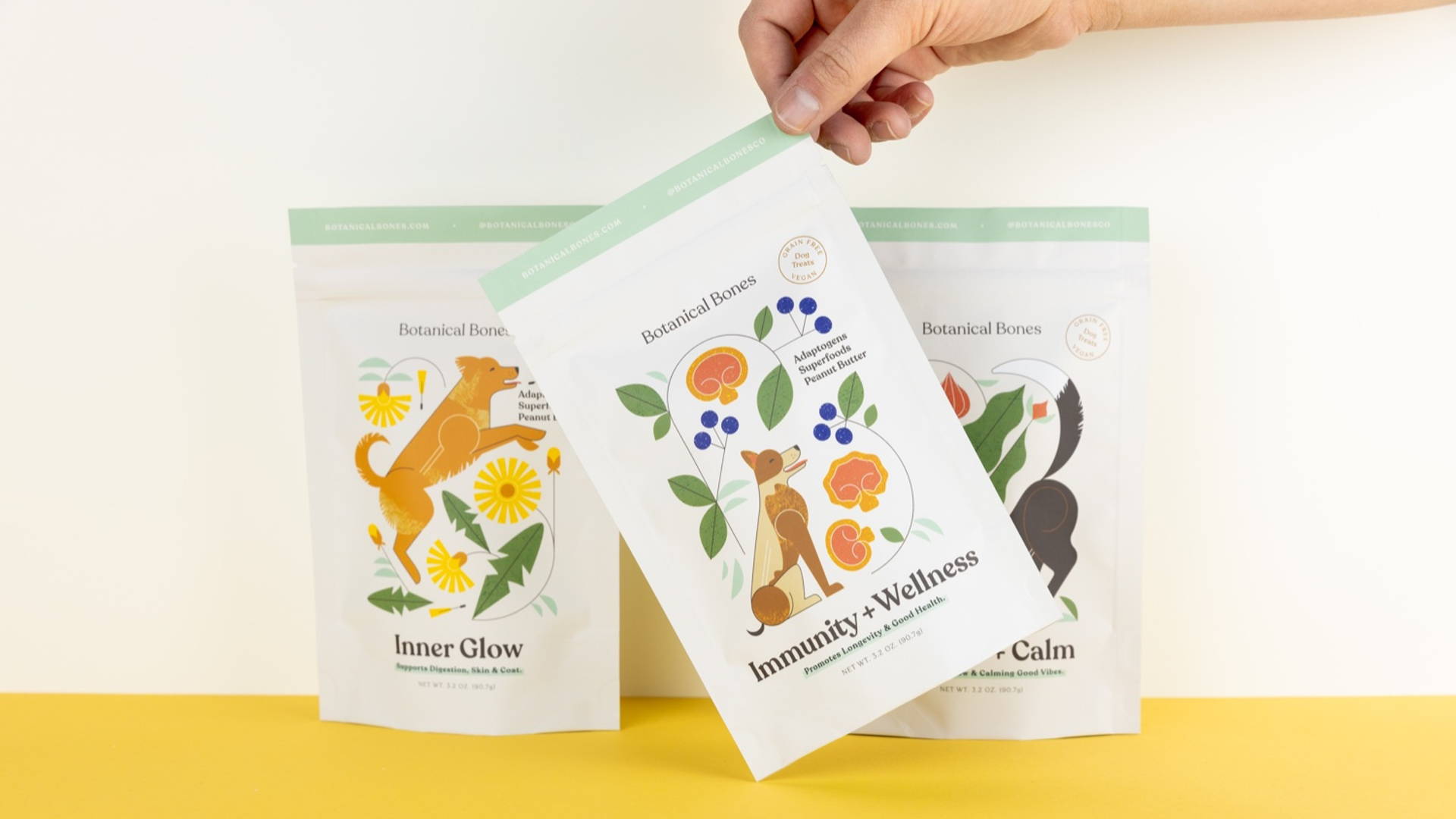 Featured image for Botanical Bones: Superfood Dog Treats' Packaging Is Contemporary Yet Timeless