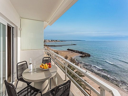 Balearen
- Apartment mit Meerblick-Terrasse zum Kauf in Palma de Mallorca