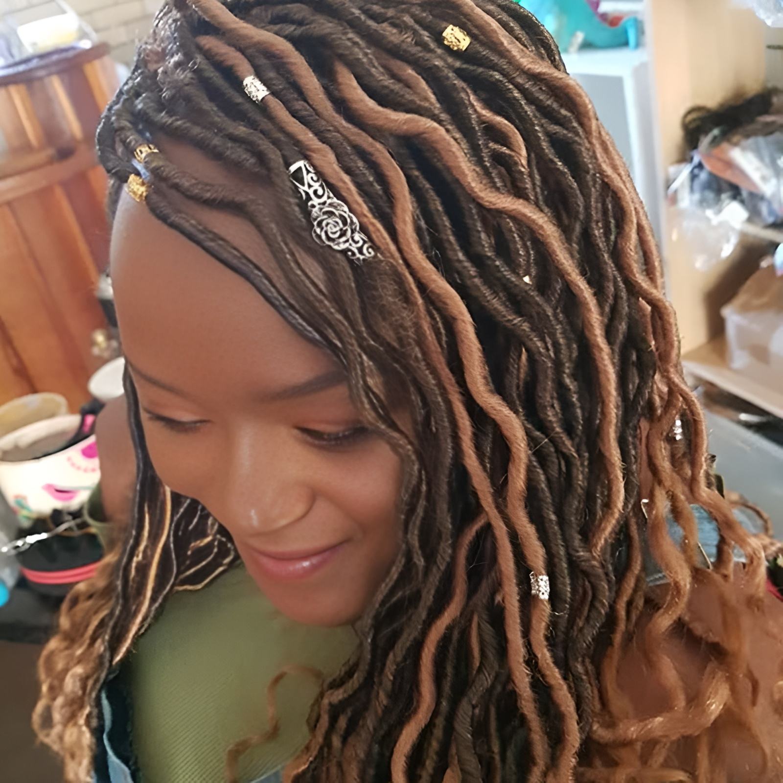 KAYISI EXOTIC DREADS EXTENSIONS AND BRAIDS $10 Voucher - Image 4