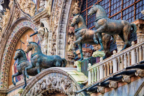 Guided visit to St. Mark's Basilica Main Floor with skip-the-line ticket