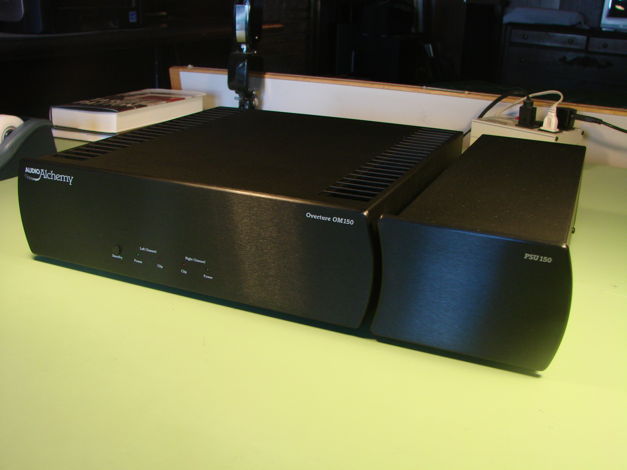 Audio Alchemy OM-150 Amplifier Like New In Box
